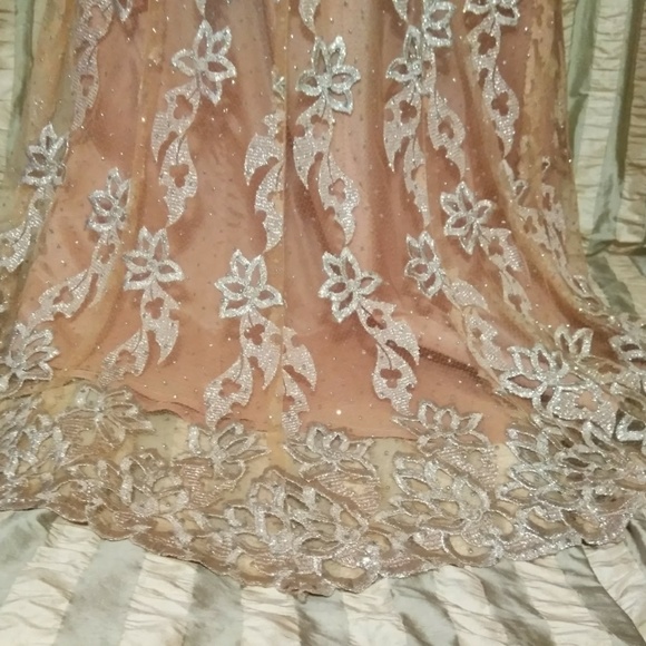 Size 6 Vintage Unique Couture Strapless Evening Gown - Picture 4 of 9